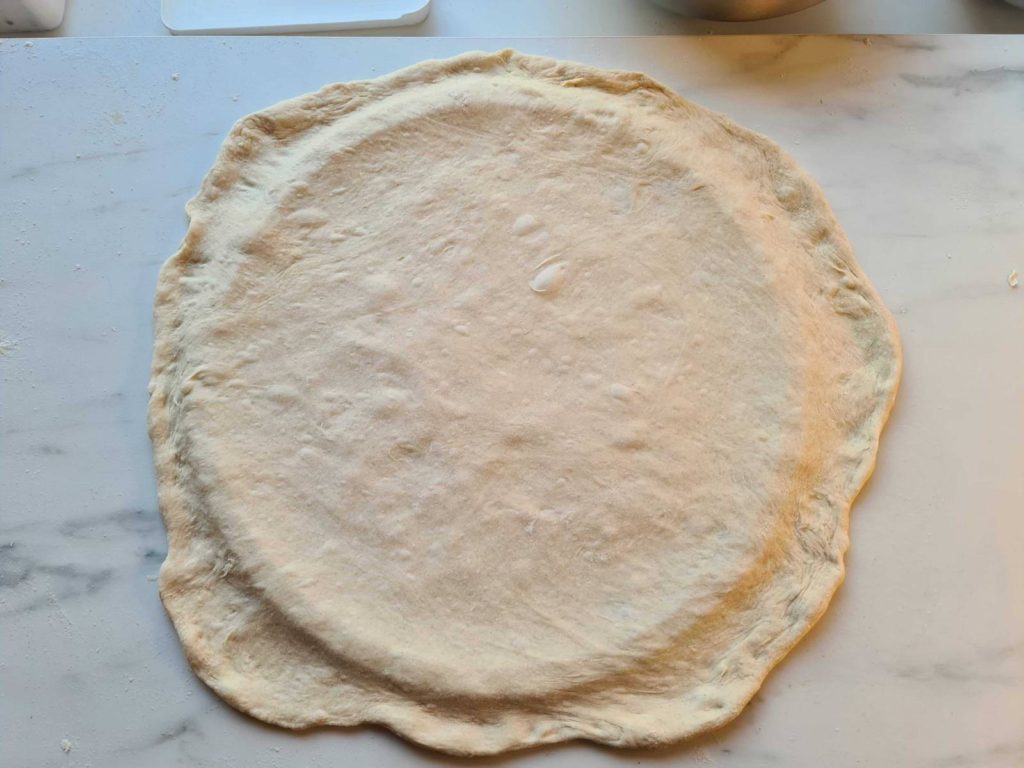 Cheese stuffed crust pizza dough