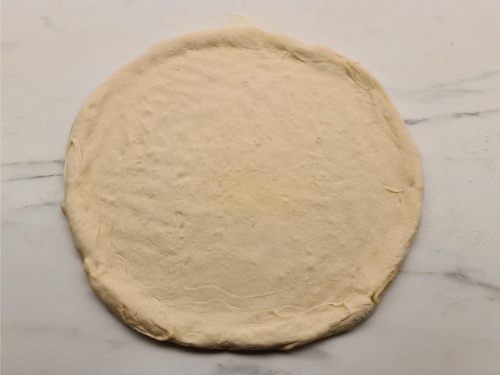 PIzza base without sauce or toppings